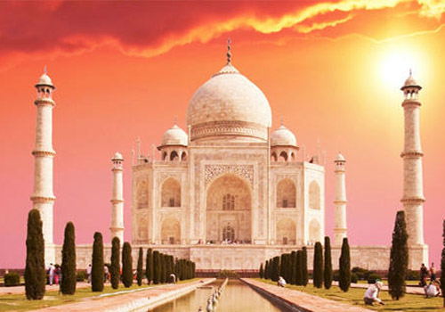 Taj-sunrise