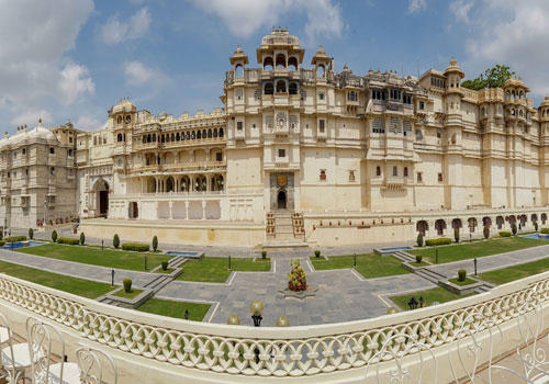 Jaipur by Car