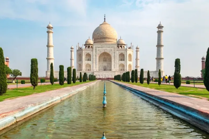 Independent India: The Golden Triangle with Dubai