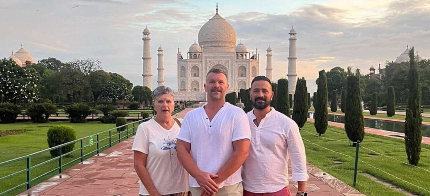 Taj Mahal Sunrise Tour By Car