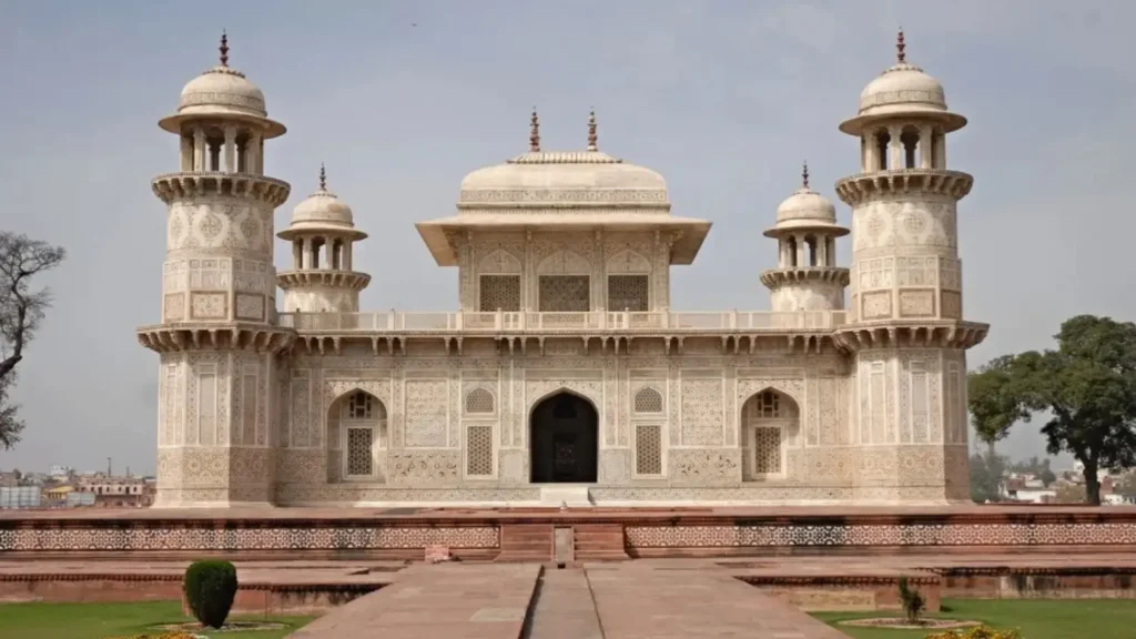 Baby-Taj Agra